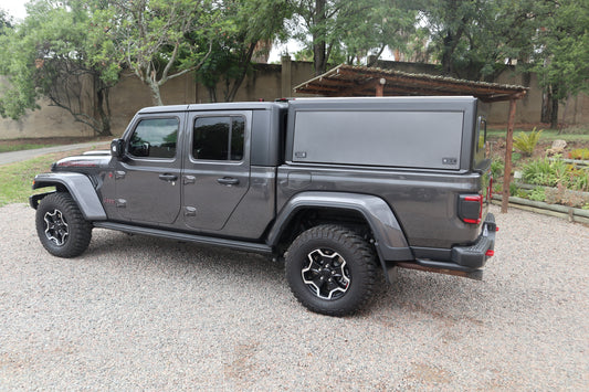 Bushtech Aluminium Canopy for Jeep Gladiator - image 1
