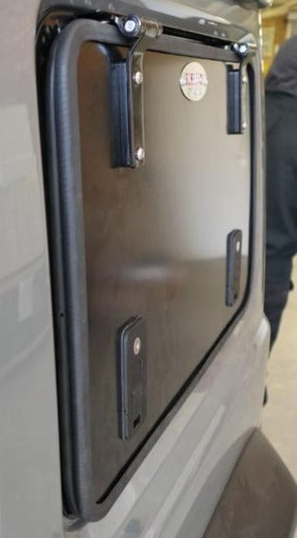 Bushtech Gullwing Window Replacement for Suzuki Jimny incl Cupboard - image 8
