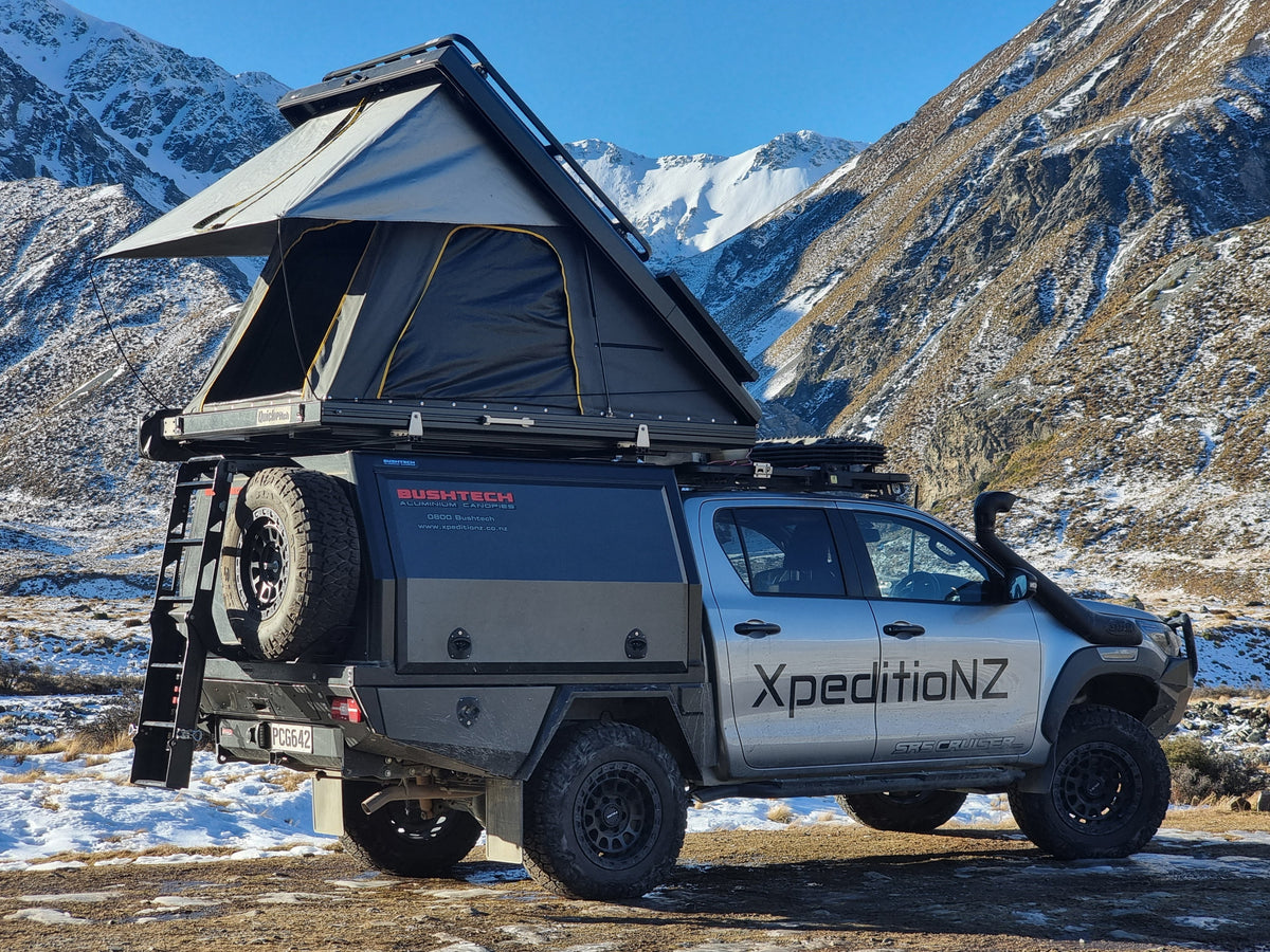 Quick Pitch Hard Shell Roof Tent From South Africa - image 5