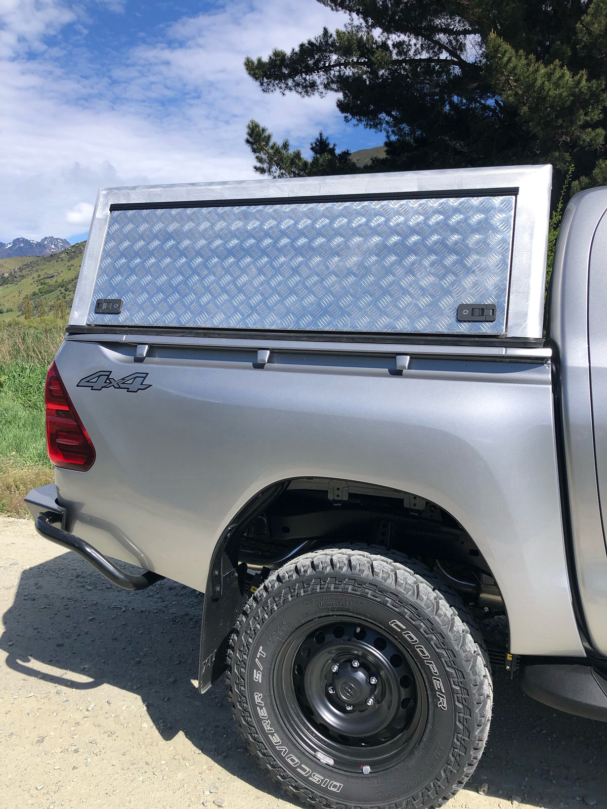 Bushtech Fleet Series Aluminium Canopy Hilux 2016 to Present - image 4