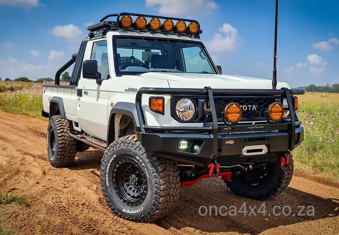 2024+ ONCA RFX LD Type Bull Bar for 76, 78 and 79 Series - image 6