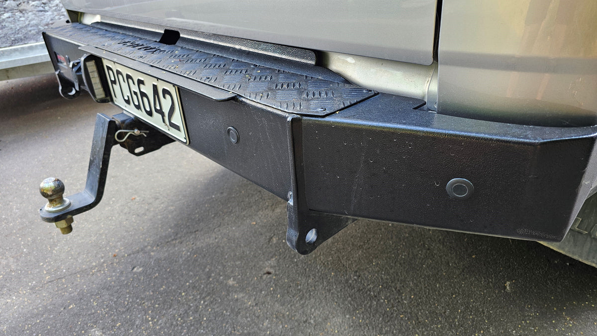 ONCA Rear Bar for Hilux 2016 to Present - image 4